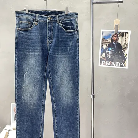 アルマーニ カジュアルパンツ