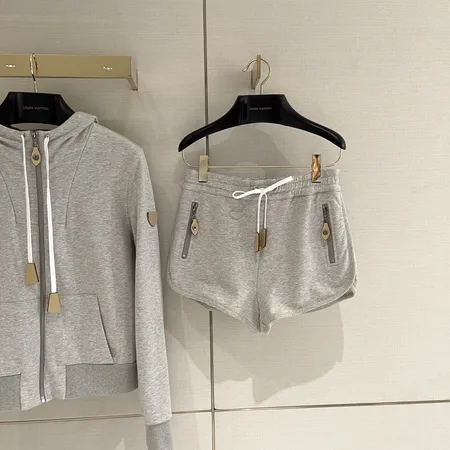 ルイヴィトン ショートパンツ