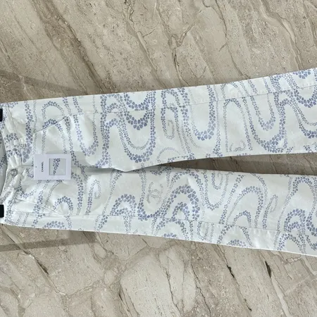 シャネル ジーンズ