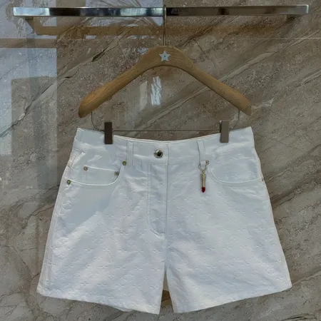 ルイヴィトン ショートパンツ