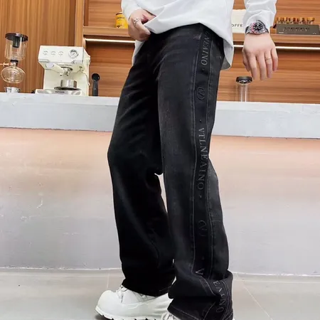 ヴァレンティノ ジーンズ