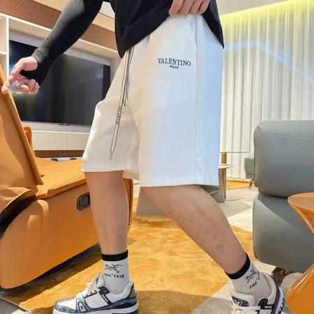 クロムハーツ ショートパンツ