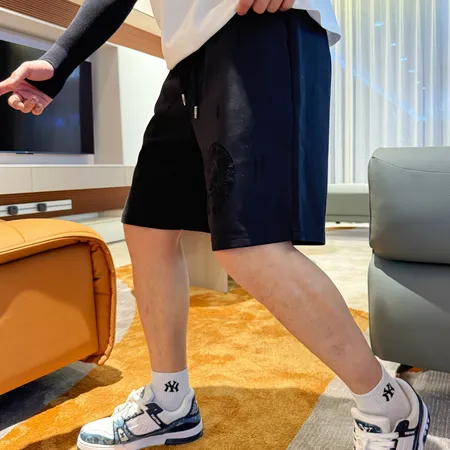 クロムハーツ ショートパンツ