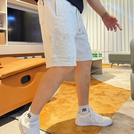 クロムハーツ ショートパンツ