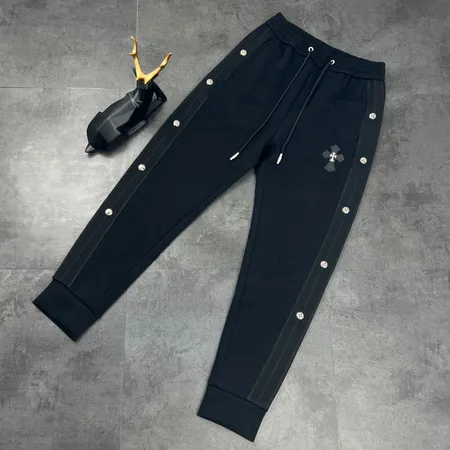 クロムハーツ カジュアルパンツ