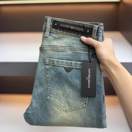 アルマーニ ジーンズ