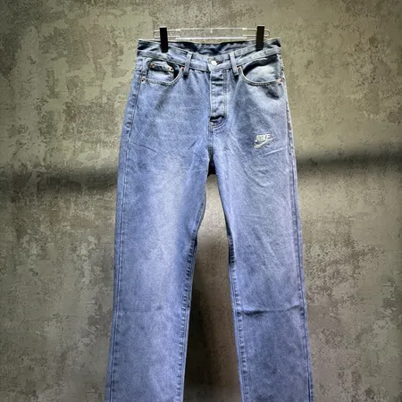 ナイキ ジーンズ