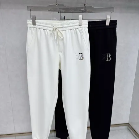 バーバリー ス カジュアルパンツ