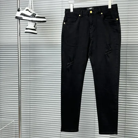 フェンディ ジーンズ