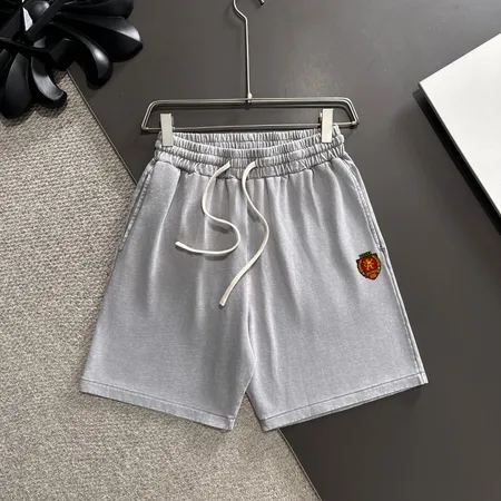 バレンシアガ ショートパンツ