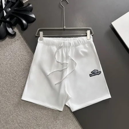 バレンシアガ ショートパンツ