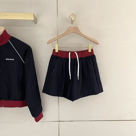 ステューシー ショートパンツ