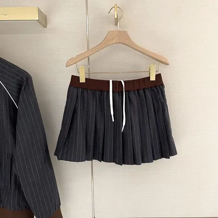 ステューシー ショートパンツ