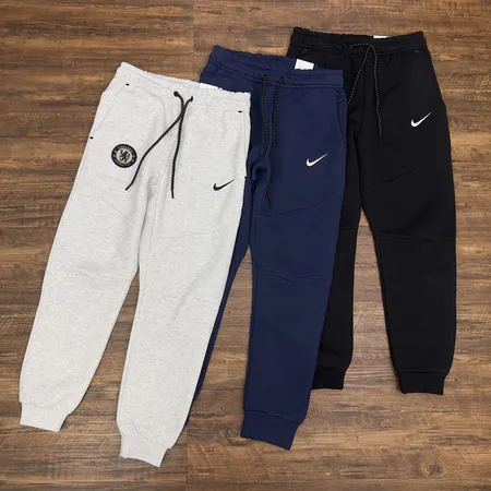 ナイキ トレーニングパンツ