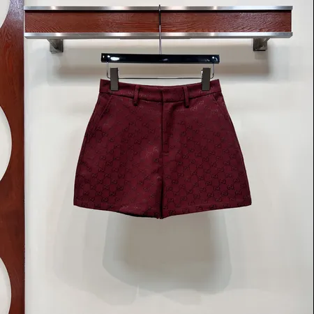 グッチ ショートパンツ