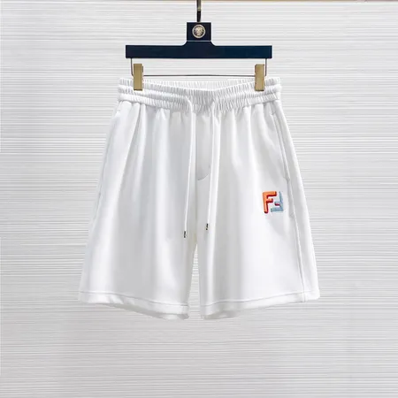 フェンディ ショートパンツ