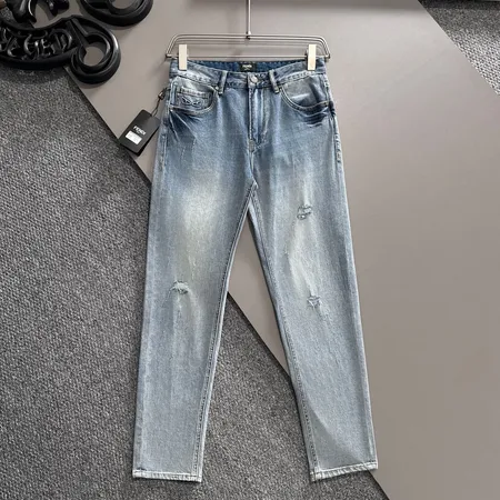 フェンディ ジーンズ