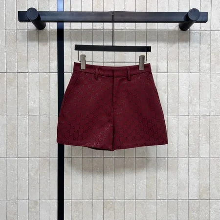 ルイヴィトン ショートパンツ