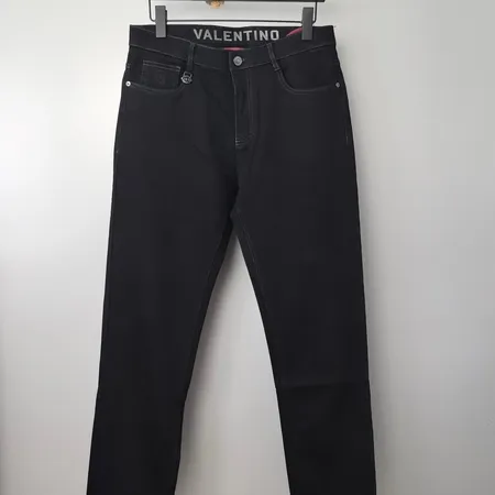 ヴァレンティノ ジーンズ