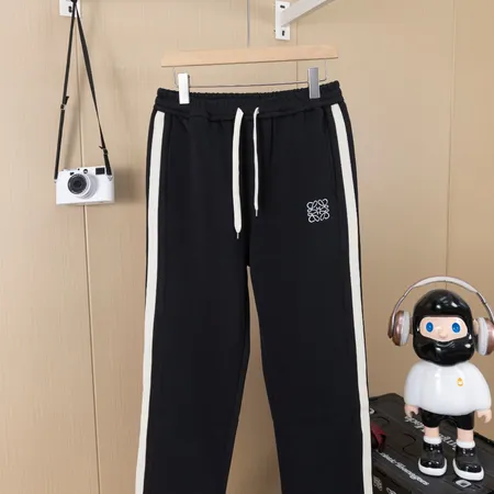 セリーヌ カジュアルパンツ