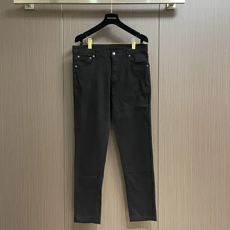 プラダ ジーンズ