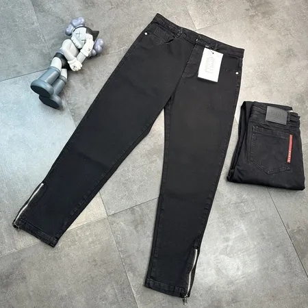 プラダ ジーンズ