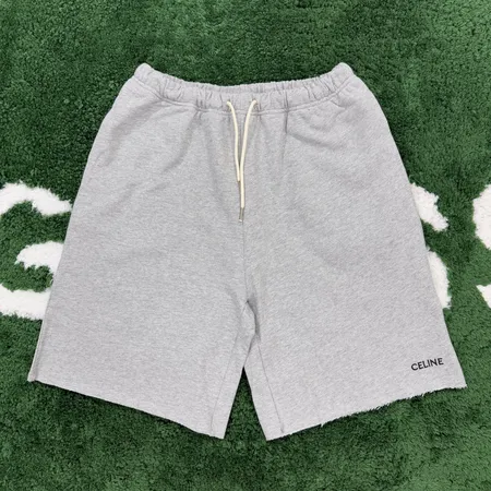 セリーヌ ショートパンツ
