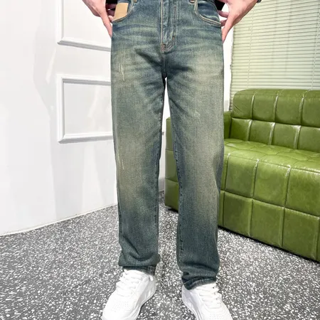 ヴァレンティノ ジーンズ