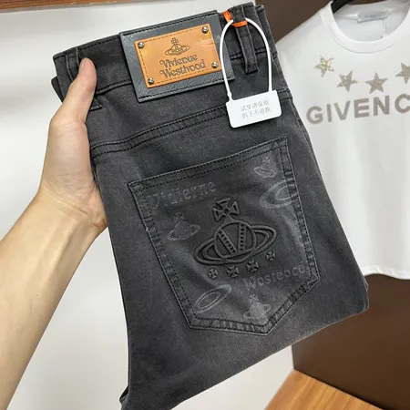 ヴィヴィアン・ウエストウッド ジーンズ