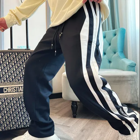 バレンシアガ カジュアルパンツ