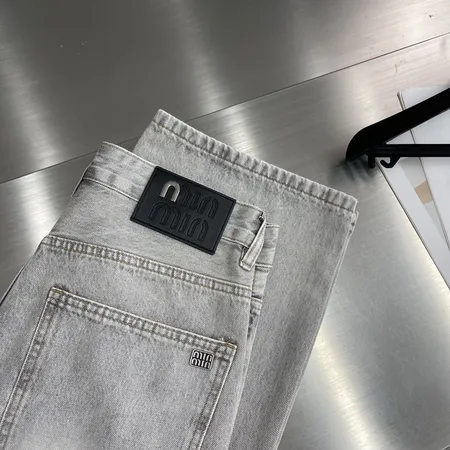 ミュウミュウ ジーンズ