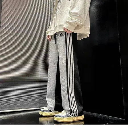 ナイキ カジュアルパンツ