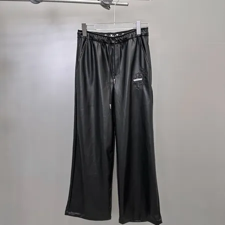 クロムハーツ カジュアルパンツ