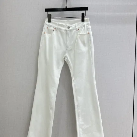 ヴァレンティノ ジーンズ