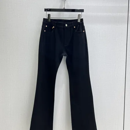 ヴァレンティノ ジーンズ