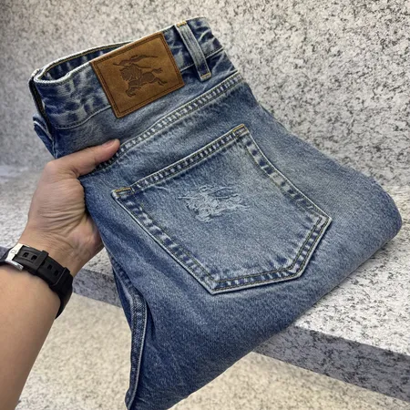 バーバリー ス ジーンズ