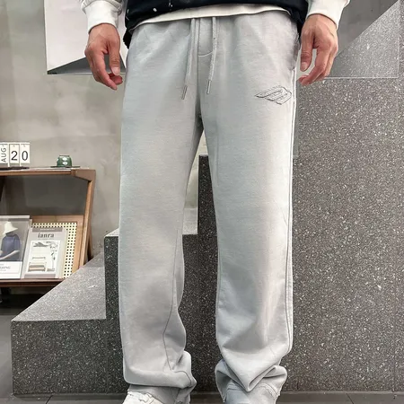 バレンシアガ カジュアルパンツ