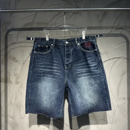 バレンシアガ ショートパンツ