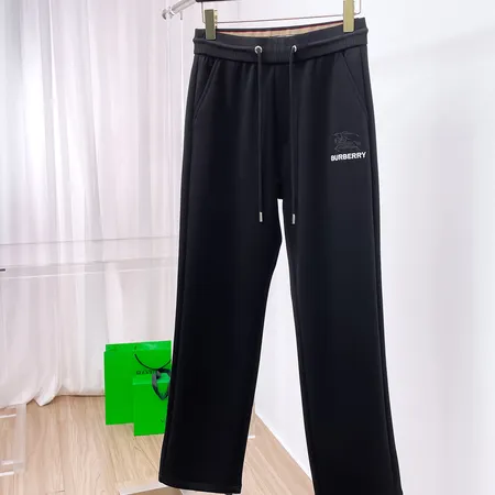 バーバリー ス カジュアルパンツ