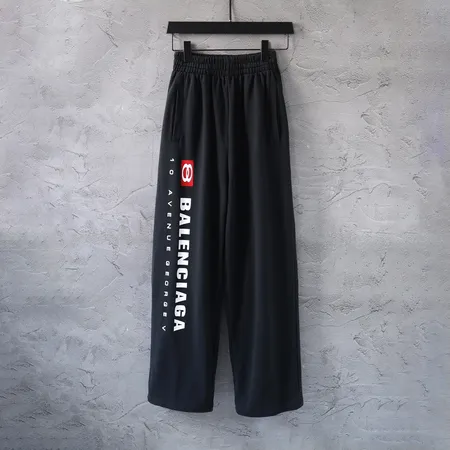 バレンシアガ カジュアルパンツ
