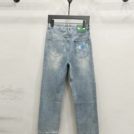 フェンディ ジーンズ