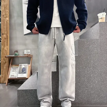 ロエベ カジュアルパンツ