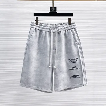 バレンシアガ ショートパンツ