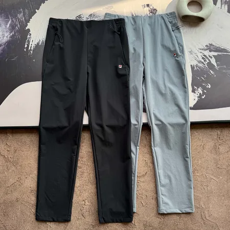 フィラ カジュアルパンツ