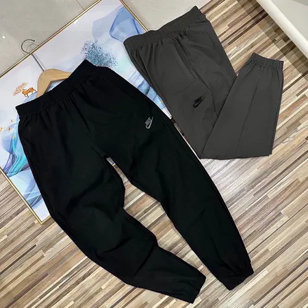 ナイキ カジュアルパンツ