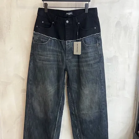 バレンシアガ ジーンズ