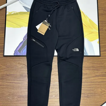 バーバリー ス トレーニングパンツ