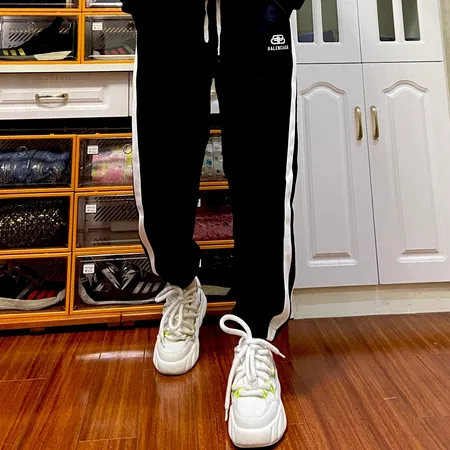 バレンシアガ カジュアルパンツ