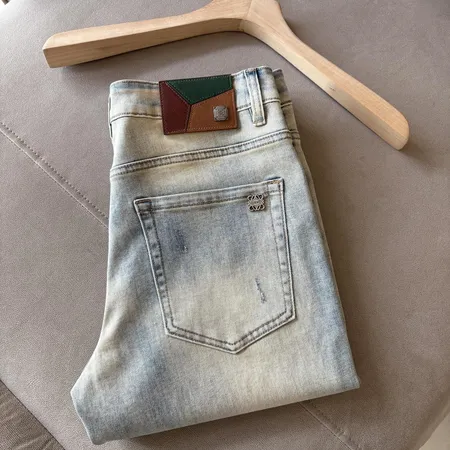 ロエベ ジーンズ