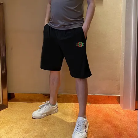 グッチ ショートパンツ